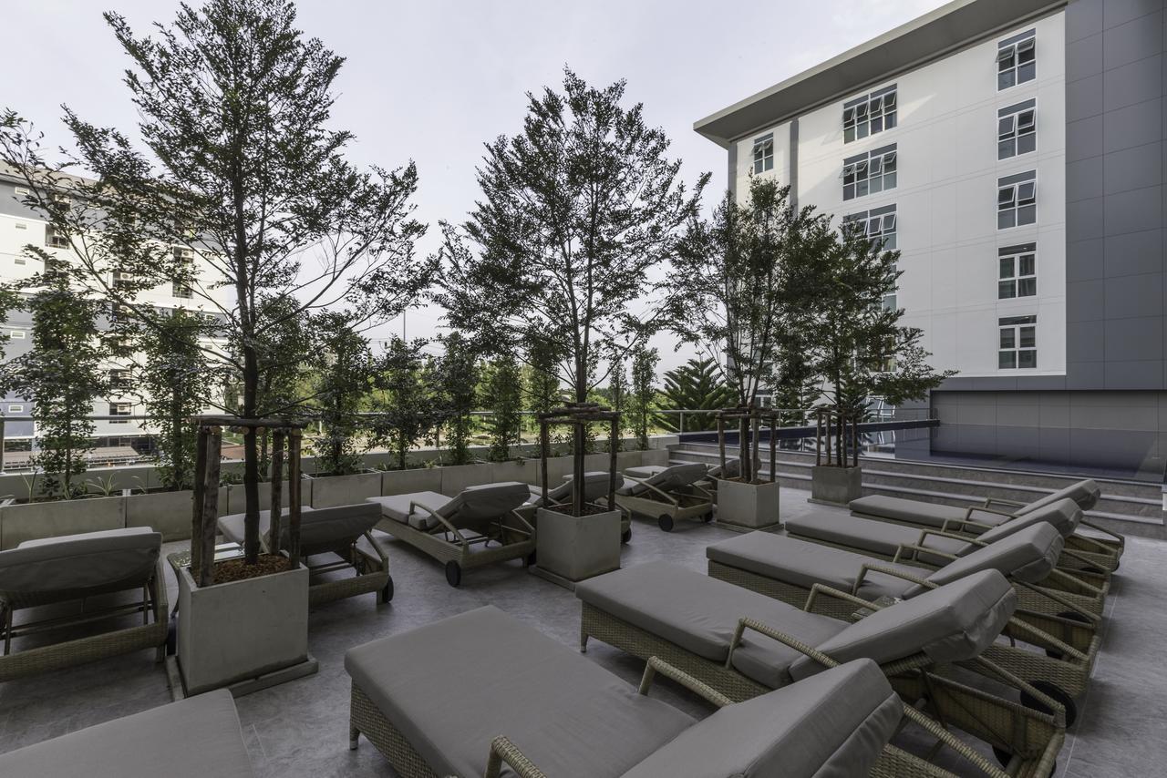 Kantary Hotel And Serviced Apartment, Amata, Bangpakong Ban Tamru Ngoại thất bức ảnh