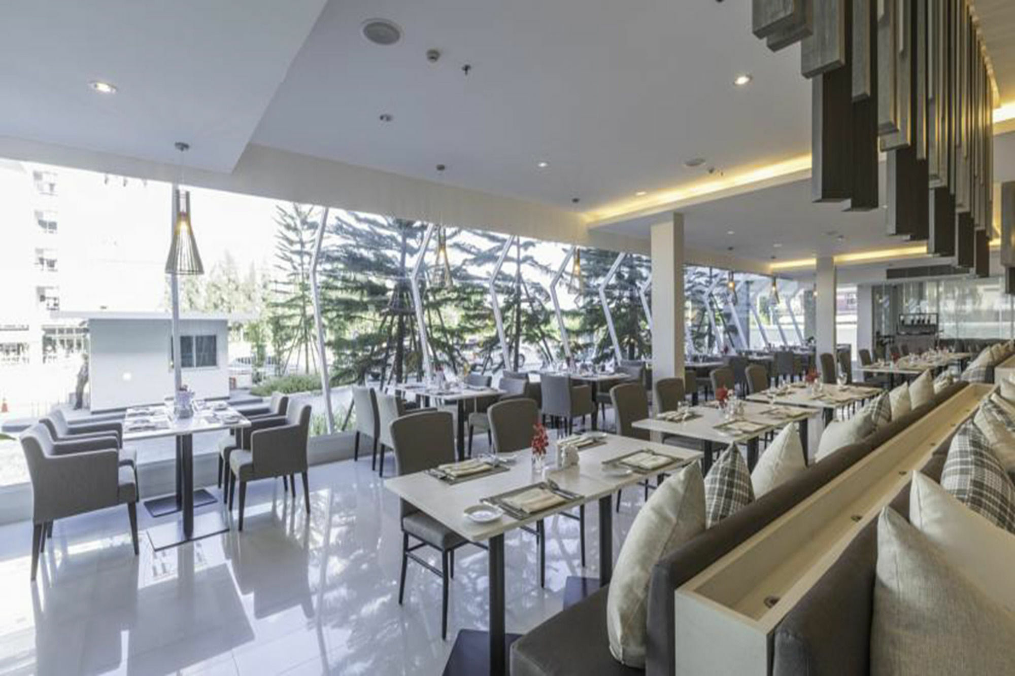 Kantary Hotel And Serviced Apartment, Amata, Bangpakong Ban Tamru Ngoại thất bức ảnh