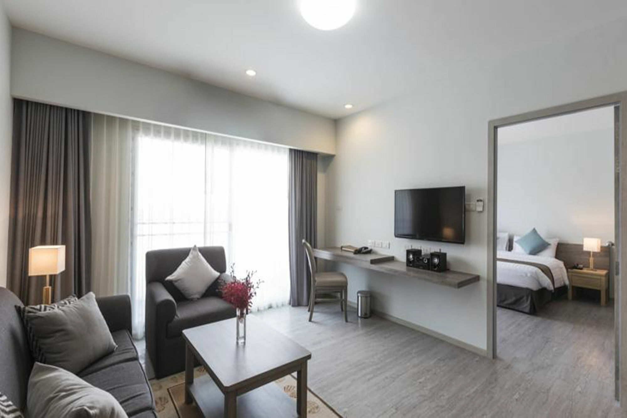 Kantary Hotel And Serviced Apartment, Amata, Bangpakong Ban Tamru Ngoại thất bức ảnh