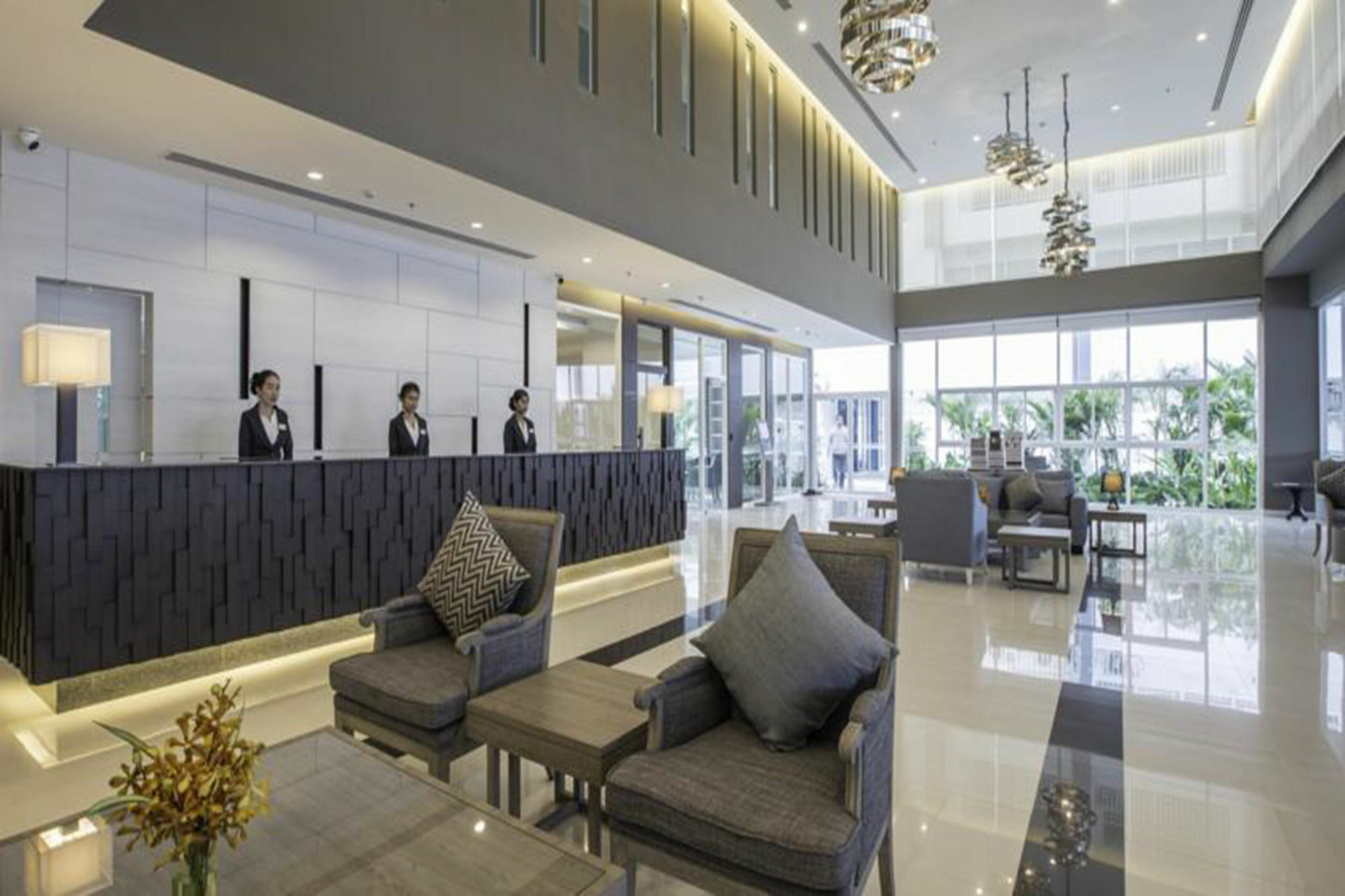 Kantary Hotel And Serviced Apartment, Amata, Bangpakong Ban Tamru Ngoại thất bức ảnh
